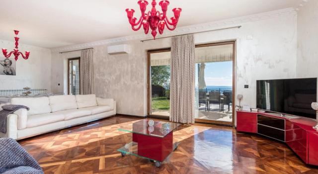 Awesome Home in Veprinac With 4 Bedrooms, Wifi and Outdoor Swimming Pool