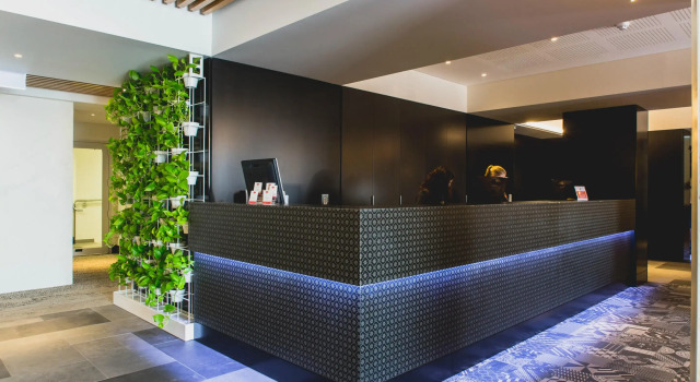 Metro Hotel Perth, Buchen Sie Hotel Hotels in Western Australia mit Pool, Schwimmbad