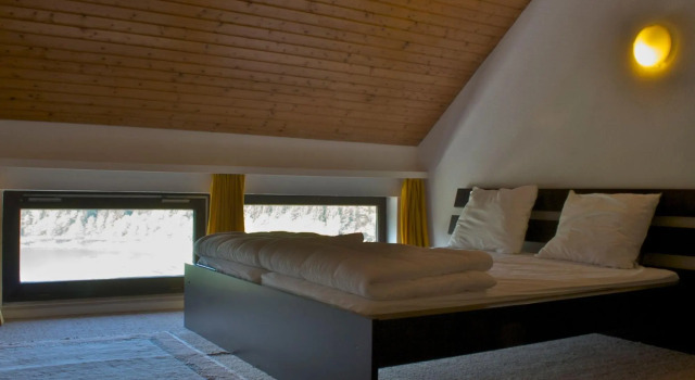 Spacious Apartment in Niedersfeld near Lake