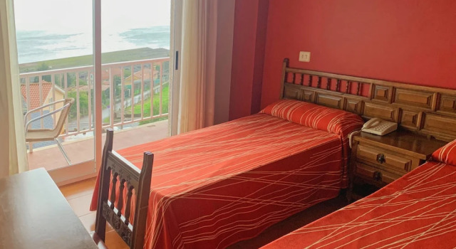 Полулюкс с балконом и с видом на море Hostal Las Vegas