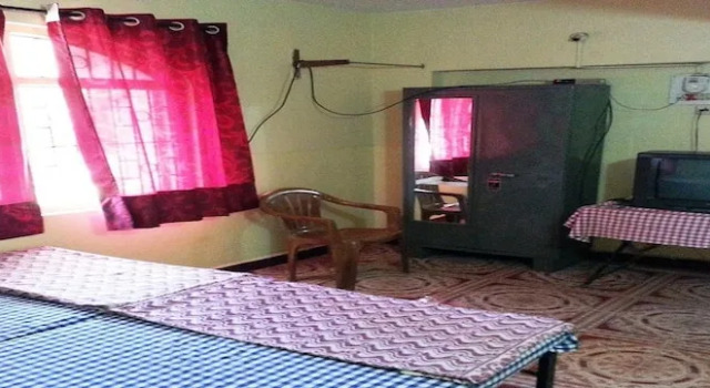 Room Maangta 315 @ Goa, Забронировать Отель Альто-де-Порворим Северный Гоа
