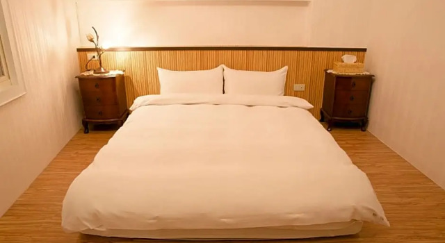 Sleep At Sea Inn, Varaa Hotelli Shoufeng 