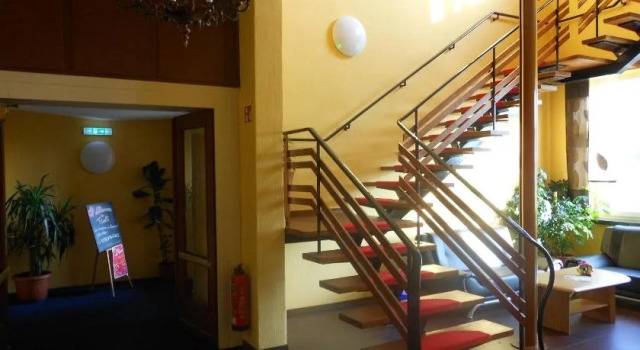Tivoli, Prenota Hotel Hotel a Garz con parcheggio, Parcheggio