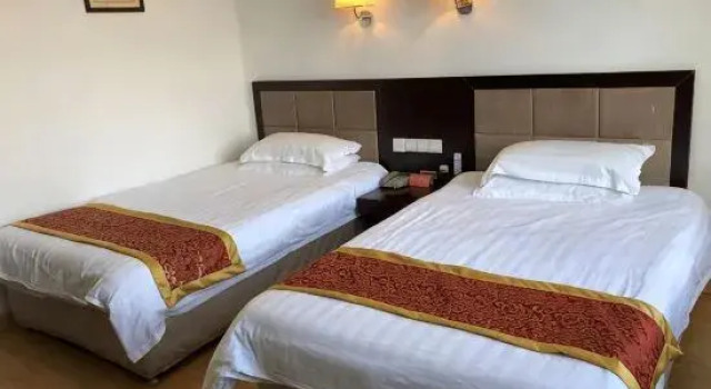 Семейный люкс Pingnan Xiangyue Hotel