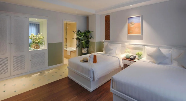 Номер De La Somme Family Au Lac Charner Hotel