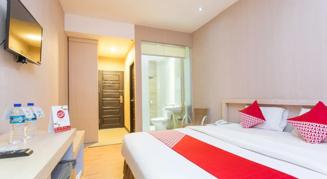 Номер Standard OYO 663 Hotel Sejati