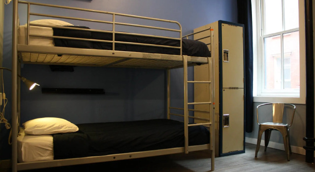 Кровать в общем номере (мужской номер) Apple Hostels of Philadelphia