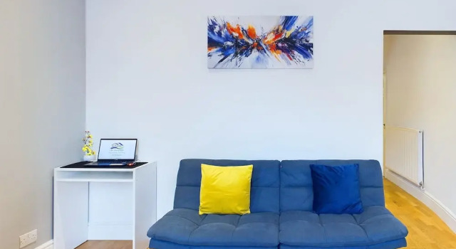 2br-sleeps4-citycentre-freeparking, Book Feriehus Villaer i Derby, Villa