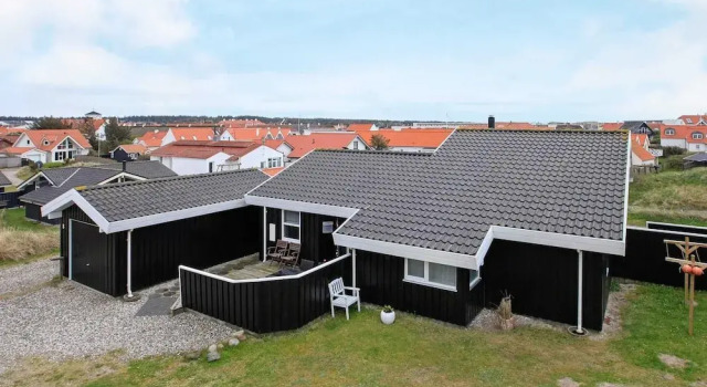 Коттедж Winsome Holiday Home in Blokhus near Sea