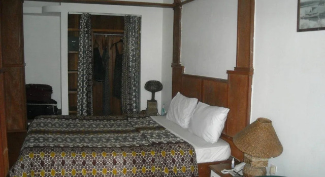Hotel Etoile Du Sud, Prenota Hotel Hotel a Abidjan con piscina, Piscina