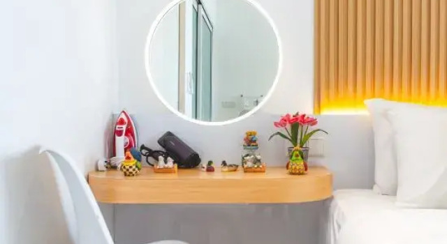 Люкс с 2 комнатами с видом на море Holiday Suites Seaview at The Shore Kota Kinabalu