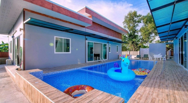 Двухместный люкс с 6 комнатами Mondara Vacation Home