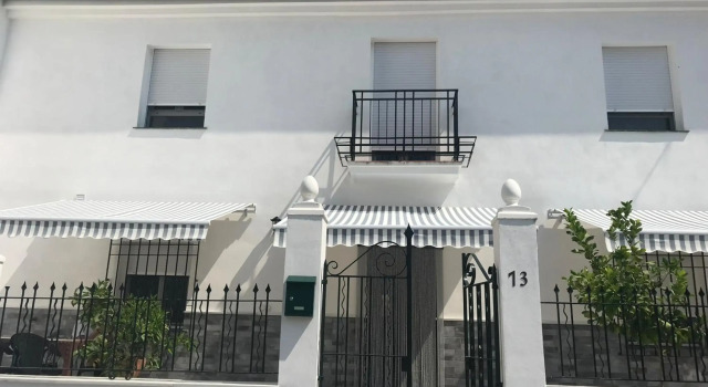 Casa Macetero en Granada, Забронировать Отель Сенес де ла Вега Сьерра-Невада