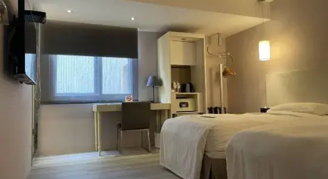 Номер Deluxe Forward Hotel Taipei Nangang