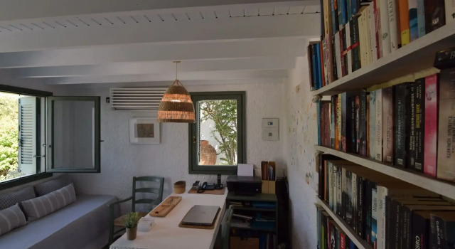 Niriides Beachfront Resort, Book Guesthouse Hotels in Lakonia with Parking, Parking