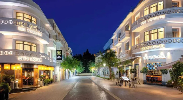 The 12th City Hotel