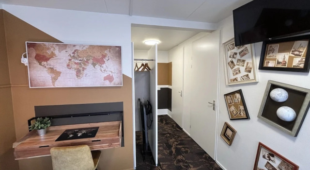 Номер Deluxe Hotel The Happy Traveler