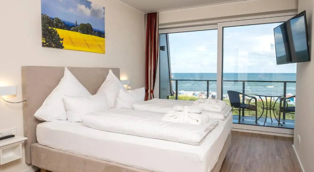 Hotel Haus am Meer, Забронировать Отель Ховахт Ploen, рядом с Залив Ховахт