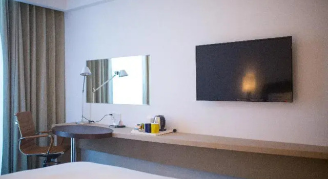 Номер Standard Holiday Inn Express Dalian Development Zone