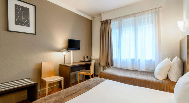 Трёхместный номер Standard Sure Hotel By Best Western Lorient Centre