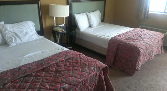 Naugatuck Motor Lodge, Rezerwuj Hotel Naugatuck Connecticut