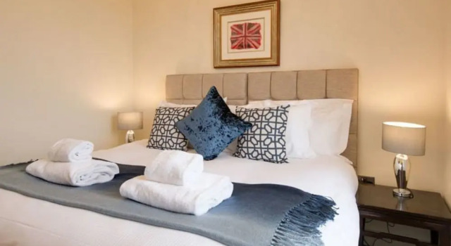 Orchard House, Book Hotel Brampton 