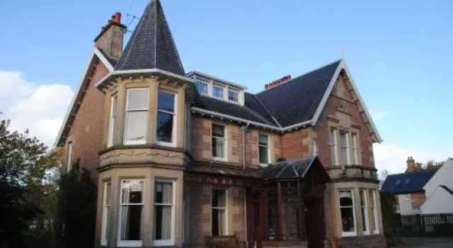 Chrialdon House, Book Hotel Beauly Højlandet