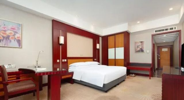 Люкс Deluxe Kingworld Hotel