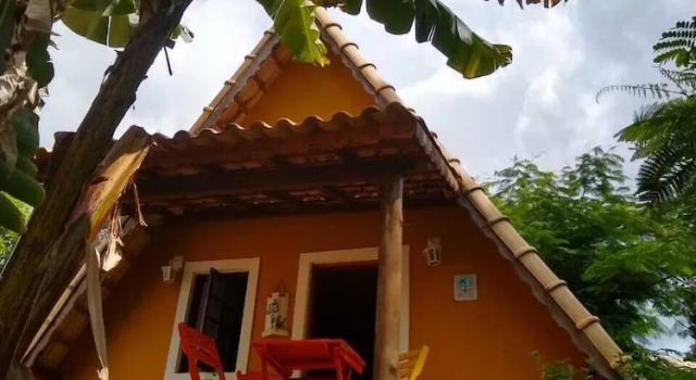 Четырёхместный номер Standard с балконом Chalés Quinta do Cedro