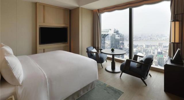 Номер Deluxe Waldorf Astoria Osaka