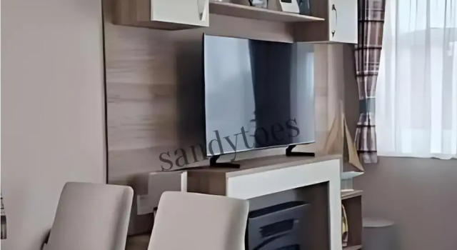 3 makuuhuonetta Standard huone järvinäköala Sandytoes Holidays