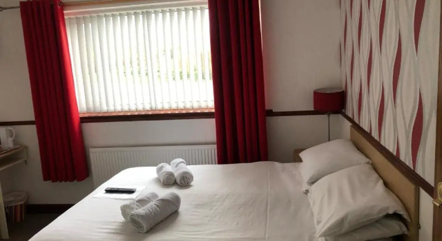 Семейный номер Standard Boathouse Hotel