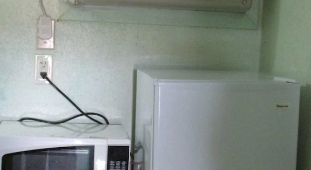 Четырёхместный номер Standard Sportsman Motel