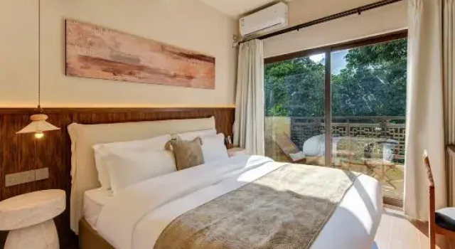 Двухместный люкс с балконом Zhuhai Fangyuanli Homestay (Lovers Road)