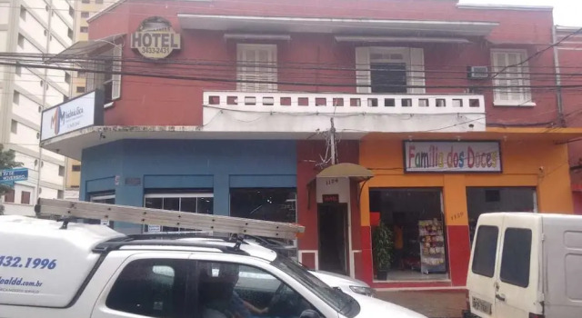 Hotel Bela Vista Piracicaba, Забронировать Отель Отели в центре Пирасикаба с завтраком, отели в центре Пирасикаба с завтраком