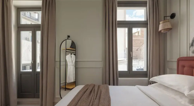 Номер Deluxe Airy Athens Suites
