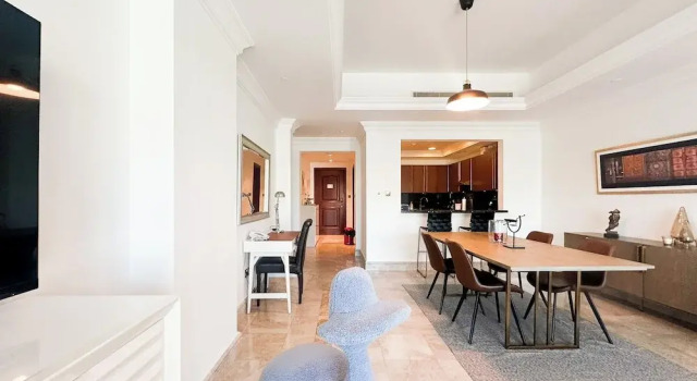 1BR North Residence with Beach Access