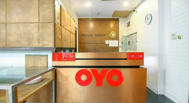 OYO 1002 Pinklao Resort