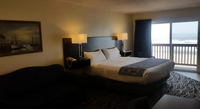 Двухместный номер Standard oceanfront Tradewinds Motel