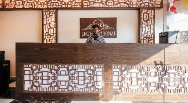 Hotel Mega MAK International by OYO Rooms, Rezerwuj Hotel Shamshabad 