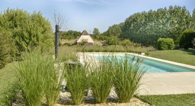 La Paudila, Rezerwuj Hotel Hotele w Red Perigord z basenem, Basen