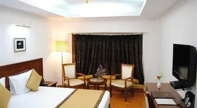 3 Palms Jaisal Vilas, Забронировать Отель Отели штата Раджастхана 4 звезды, 4*