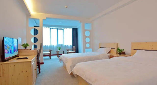 Двухместный номер Deluxe Lang Quan Holiday Hotel