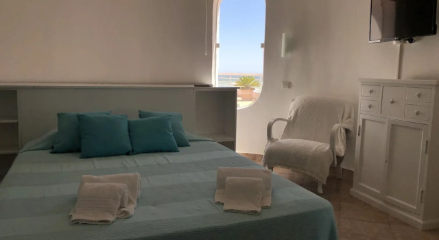 Апартаменты Deluxe c 1 комнатой с видом на море Borda d'Água, Praia da Oura