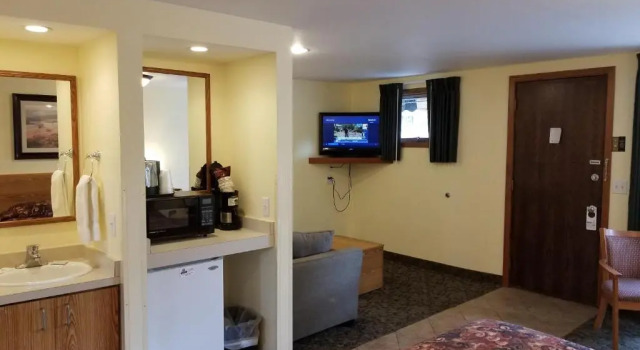Номер Comfort Black Hawk Motel & Suites
