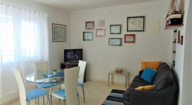 Amazing 2 Storey Holiday Home With 120m Roof Terrace, Directly on the Beach, Забронировать Отель Свети-Петар Задарская жупания
