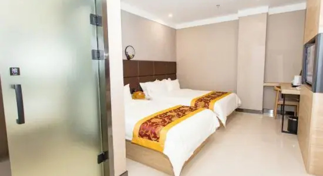 Longyin Business Hotel (Shijiazhuang People's Hospital Hebei Normal University Branch), Rezerwuj Hotel Shijiazhuang Hebei