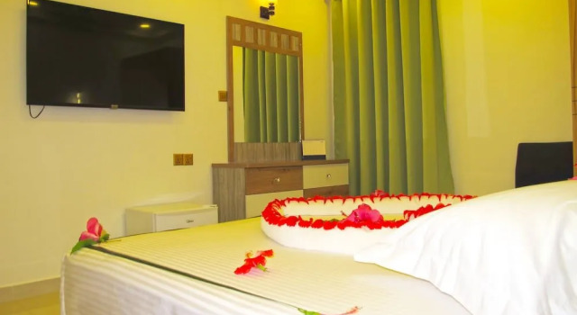 Sea Star Diving, Prenota Hotel Feydhoo Addu Atoll