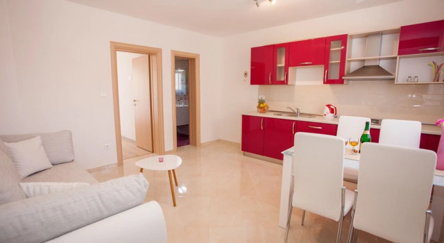 Апартаменты Superior с балконом и с видом на море Apartments Mila
