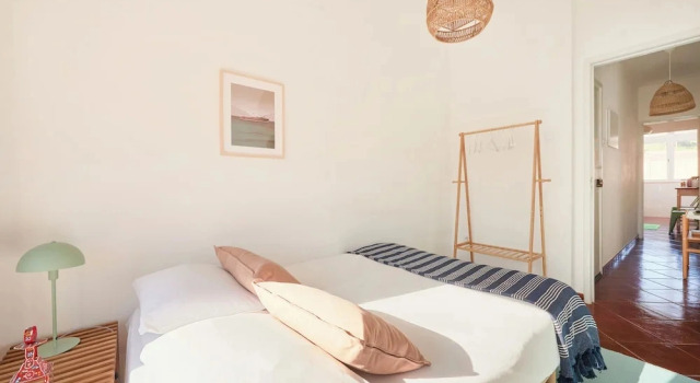 Central & Sunny 2Br Apt Near Beach, By Timecooler